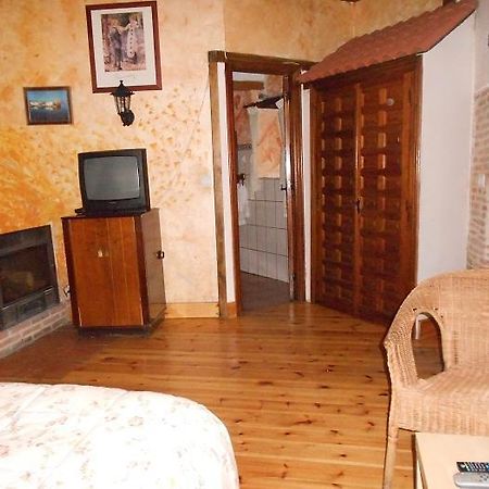 La Mesnadita Olmedo Chambre photo